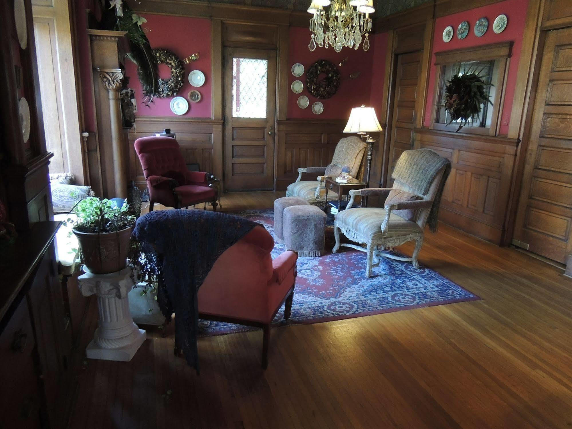 Hotel Lyons Twin Mansions à Fort Scott Extérieur photo